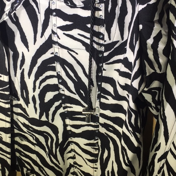 Zebra Berek XL Jacket with fabulous accents - Picture 3 of 8